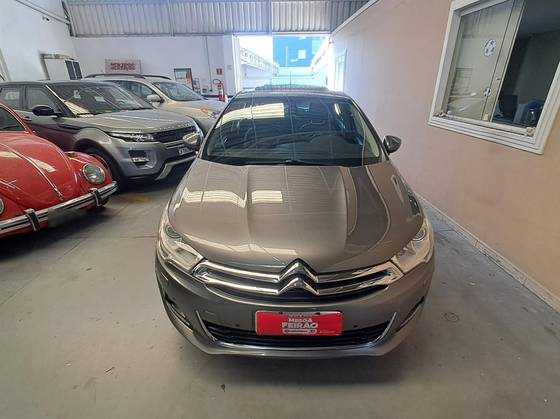 CITROËN C4 LOUNGE 1.6 EXCLUSIVE 16V TURBO GASOLINA 4P AUTOMÁTICO CITROËN C4 LOUNGE 1.6 EXCLUSIVE 16V TURBO GASOLINA 4P AUTOMÁTICO